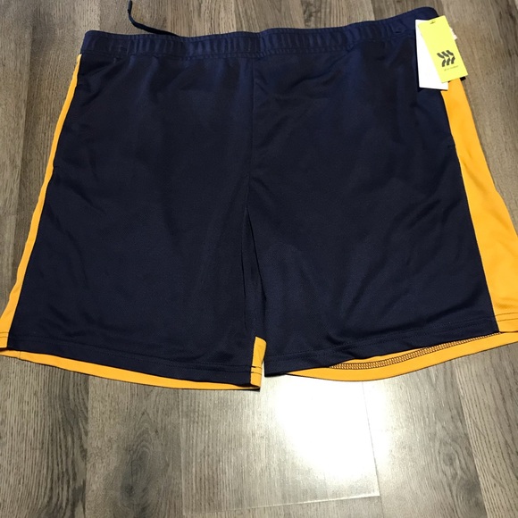 Mens gym shorts 🩳 - Picture 3 of 3